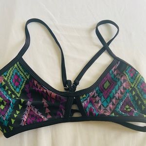 Geometric Print Xhiliration Bikini Top